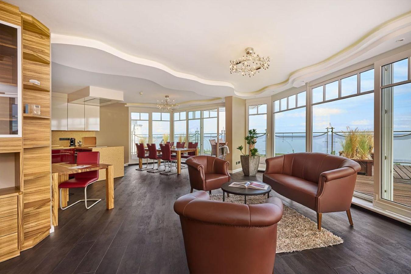Strandhotel Prinz Von Preussen Зиновиц Екстериор снимка